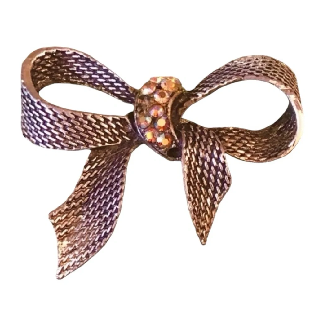 Vintage 1950’s Large Rhinestone Bow Brooch in Silver, Heavy Weight‎